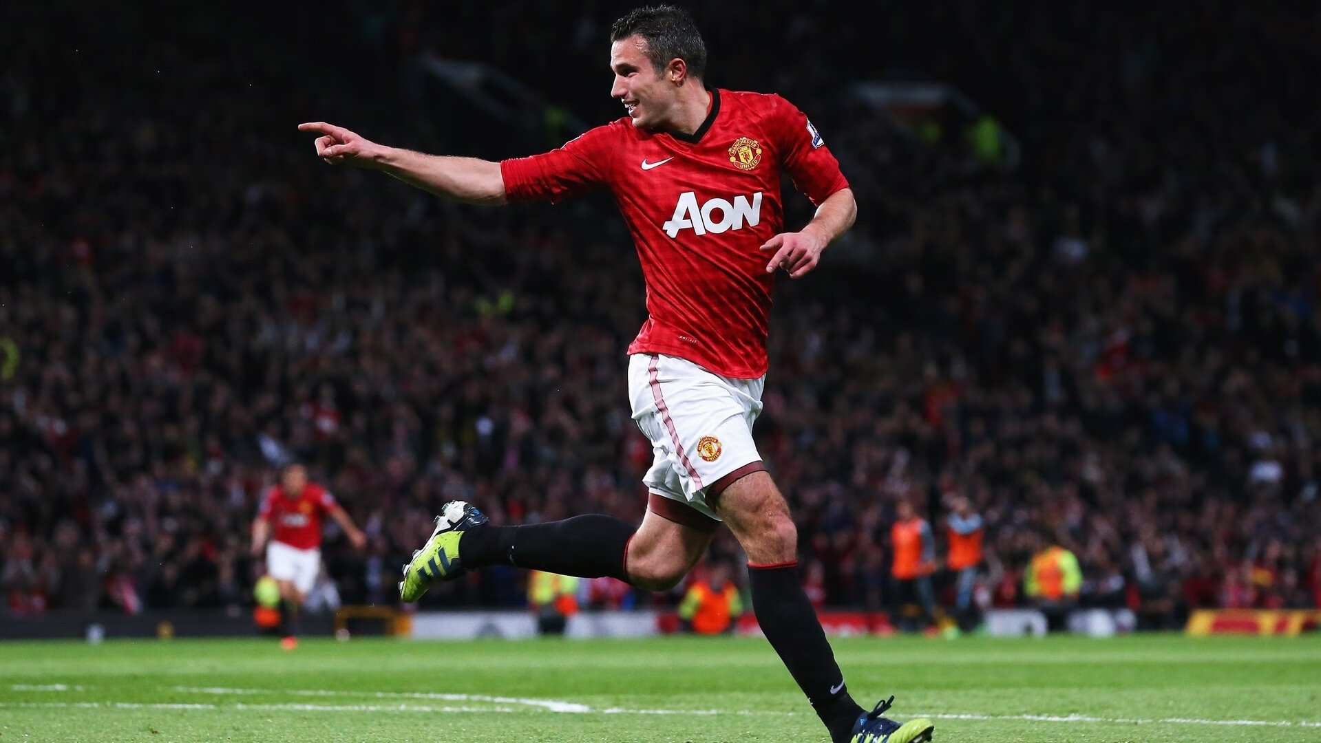 九游体育-特奥·埃尔南德斯，从边路尖刀到战术枢纽—解析巴萨如何借其掌控力击溃阿森纳